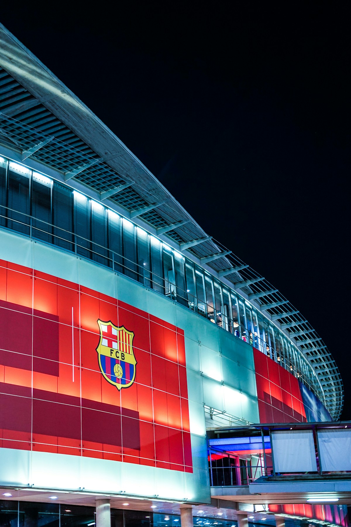 Estadio Camp Nou de noche